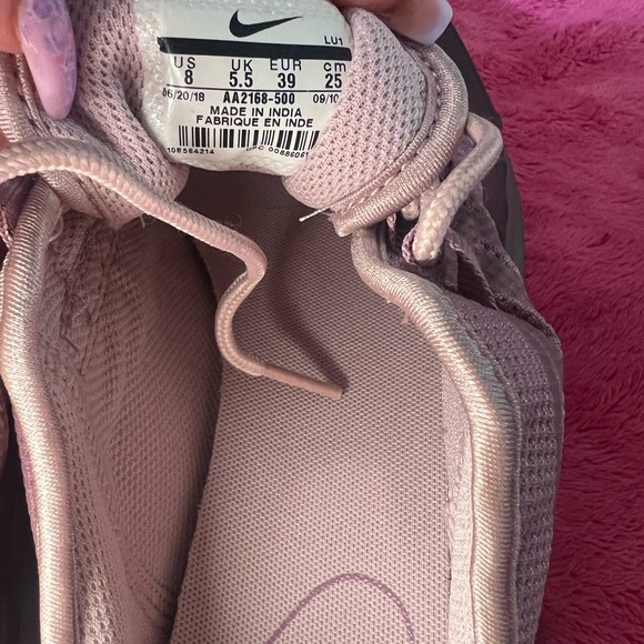 Nike airmax Rose and Chocolate Athletic Shoes - Picture 7 of 7